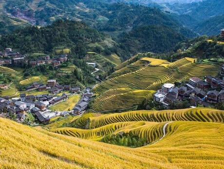 Notre Guide explique la culture des minorités locales